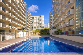 Blue Sky Apartment with pool by HR MADEIRA